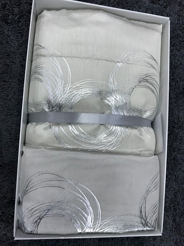Satin Luxury Bedspread 